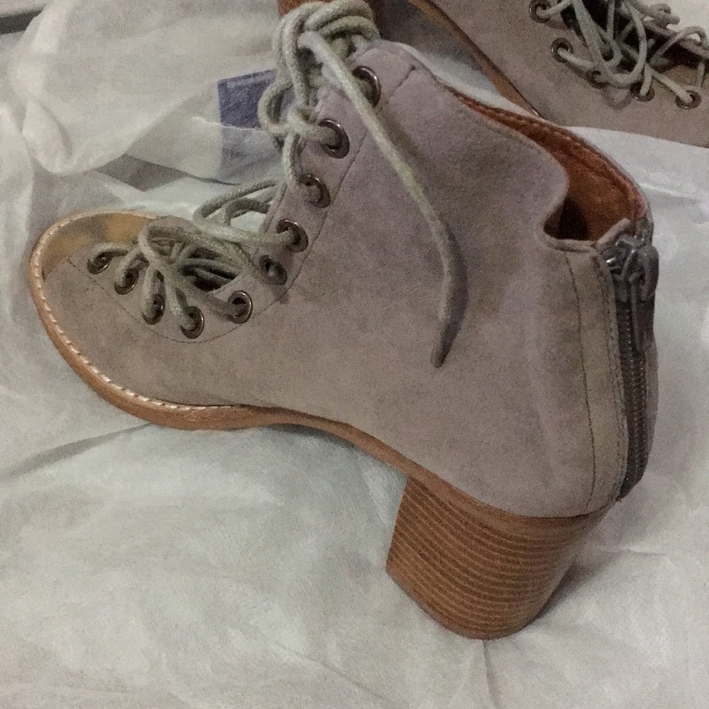 Jeffrey Campbell sandals - Picture 4 of 7